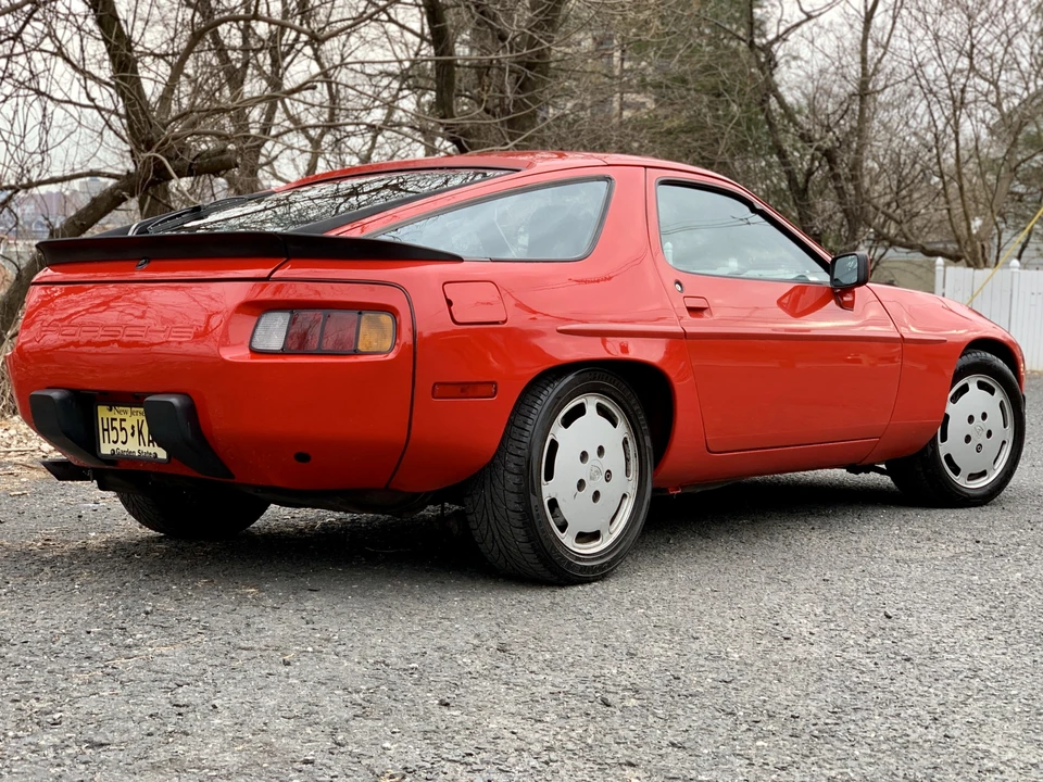 1986 Porsche 928 S - Image 15 of 31