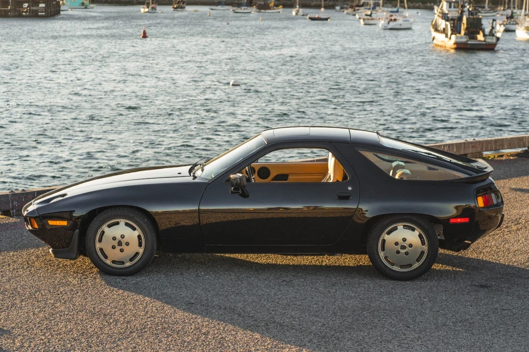 1986 Porsche 928 S - Image 6 of 31