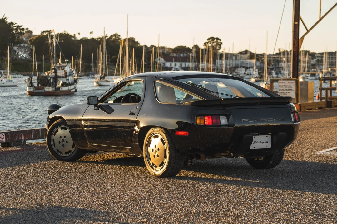 1986 Porsche 928 S - Image 10 of 31