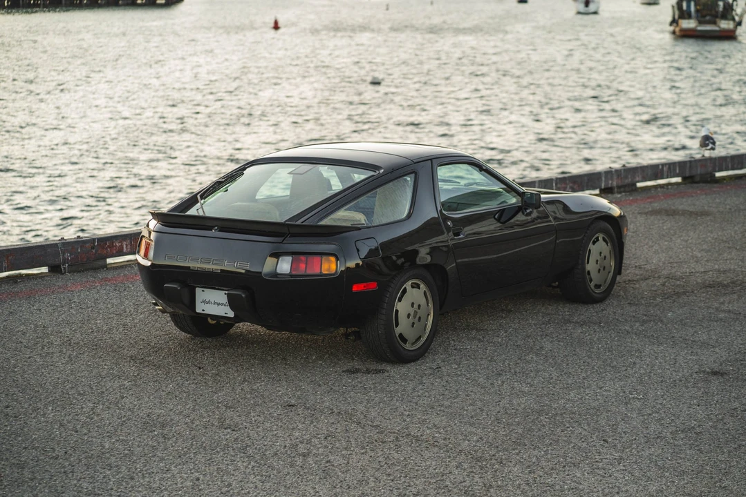 1986 Porsche 928 S - Image 17 of 31