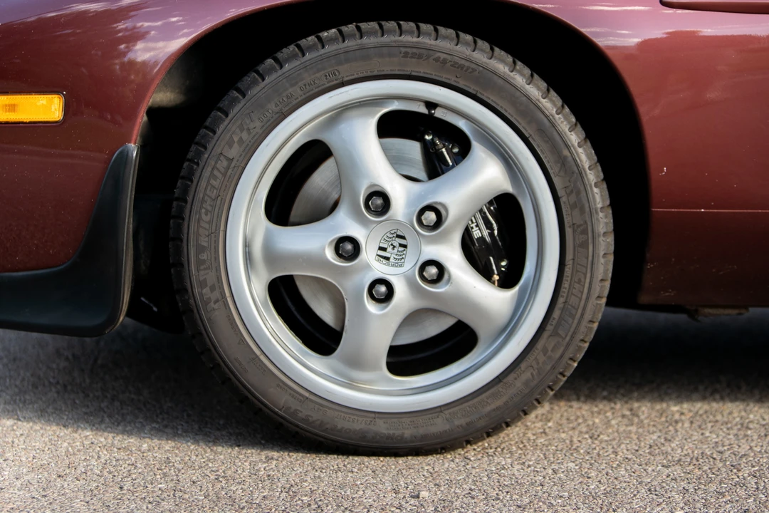 1986 Porsche 928 S - Image 29 of 31