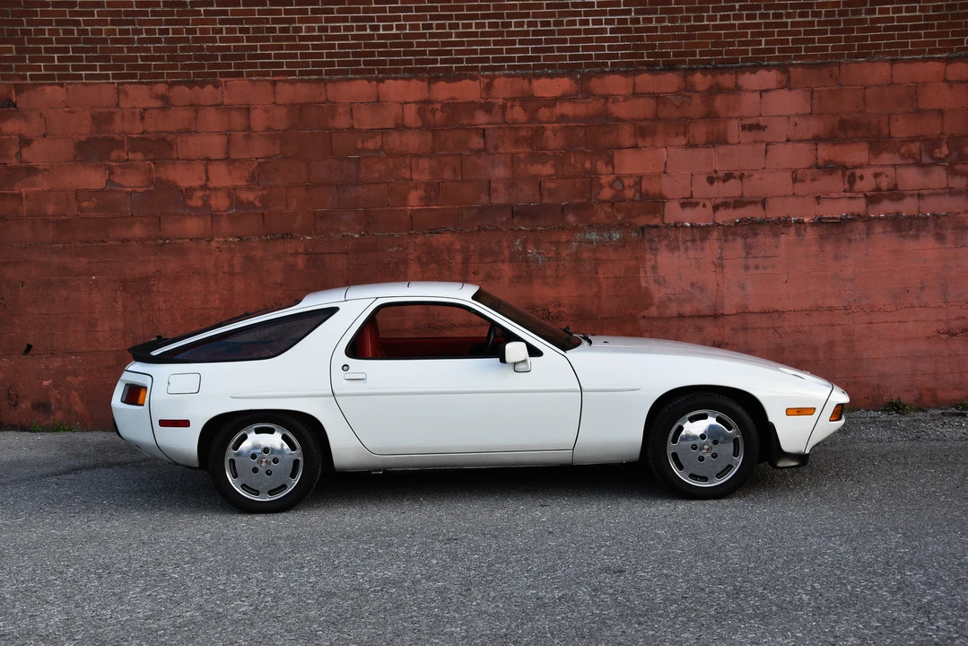 1986 Porsche 928 S - Image 30 of 31