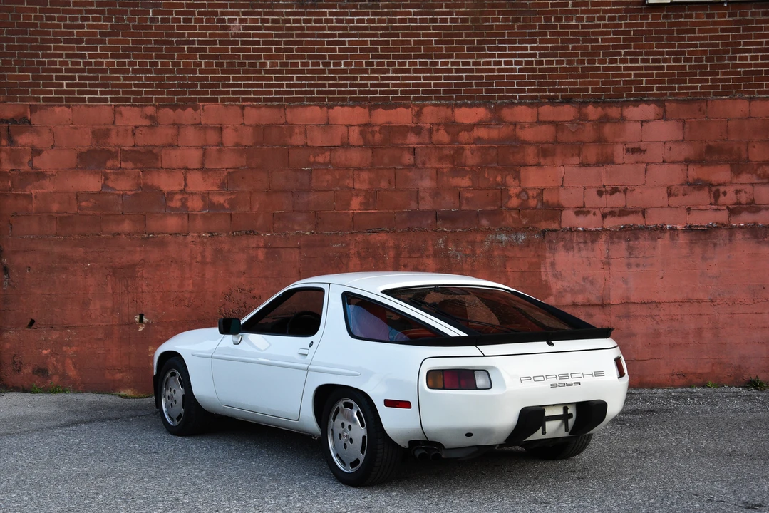 1986 Porsche 928 S - Image 11 of 31