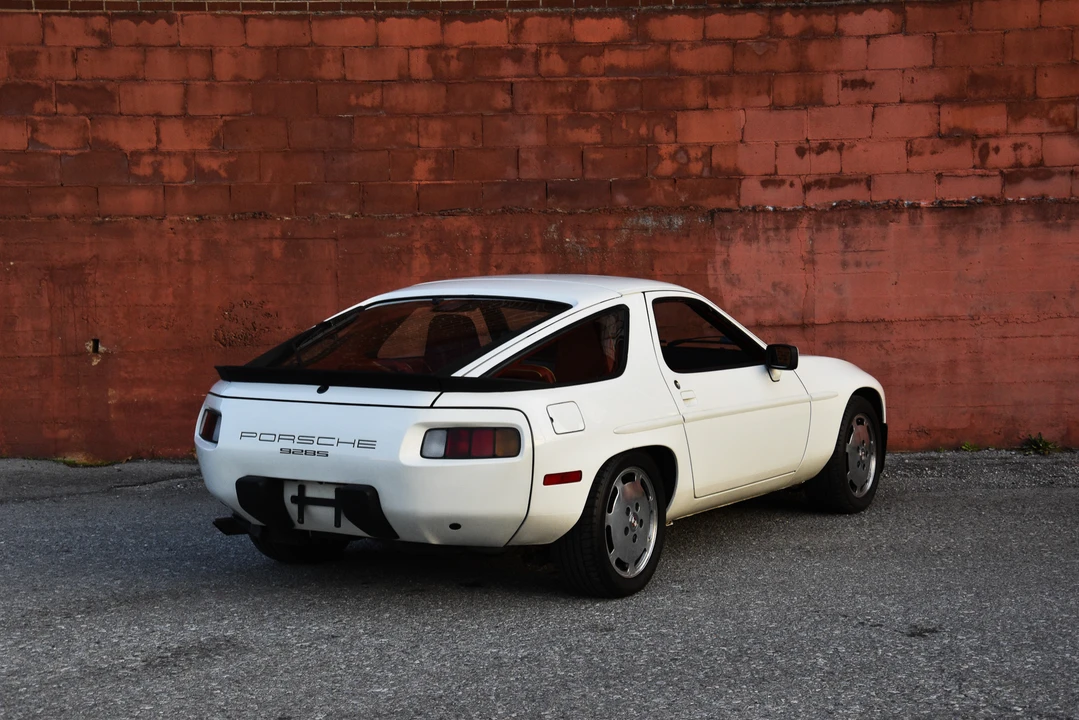 1986 Porsche 928 S - Image 24 of 31
