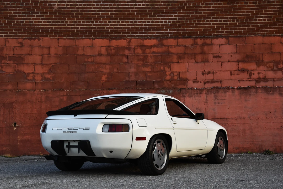 1986 Porsche 928 S - Image 22 of 31