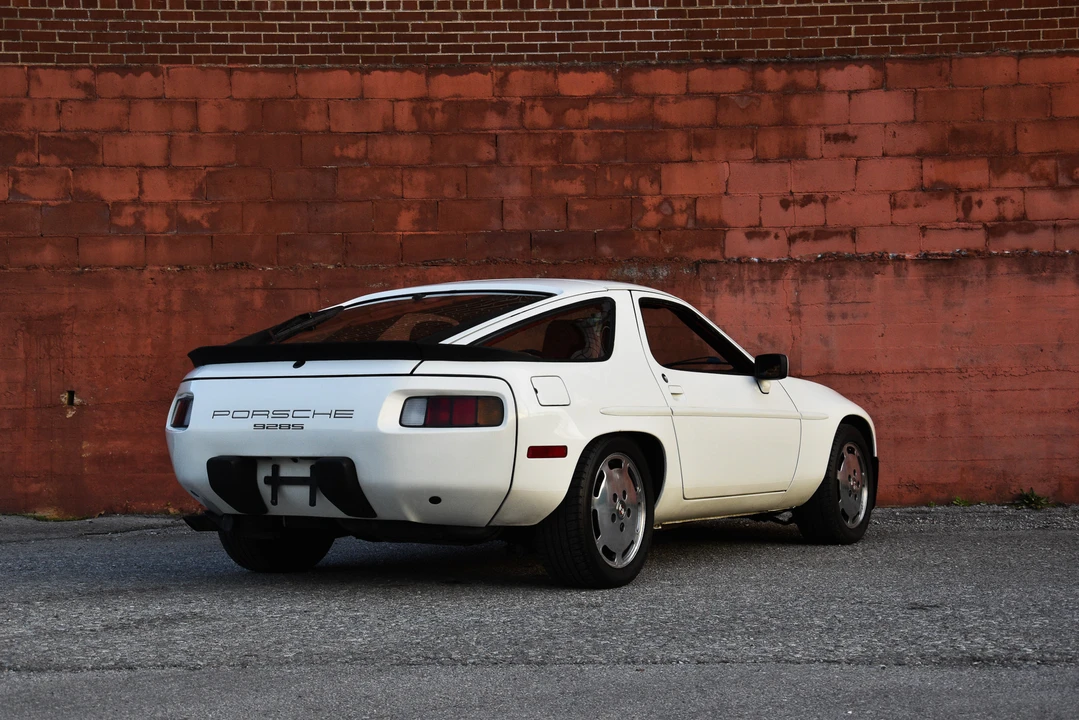 1986 Porsche 928 S - Image 23 of 31