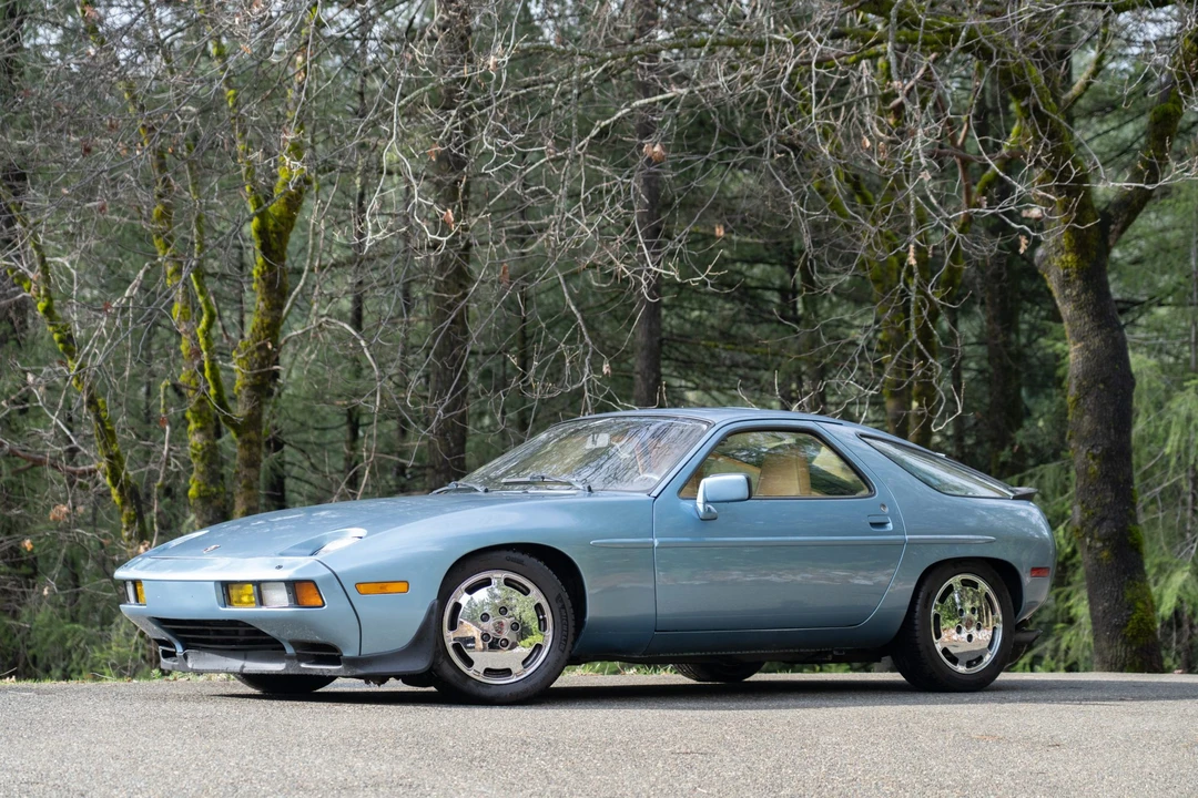 1986 Porsche 928 S - Image 7 of 31