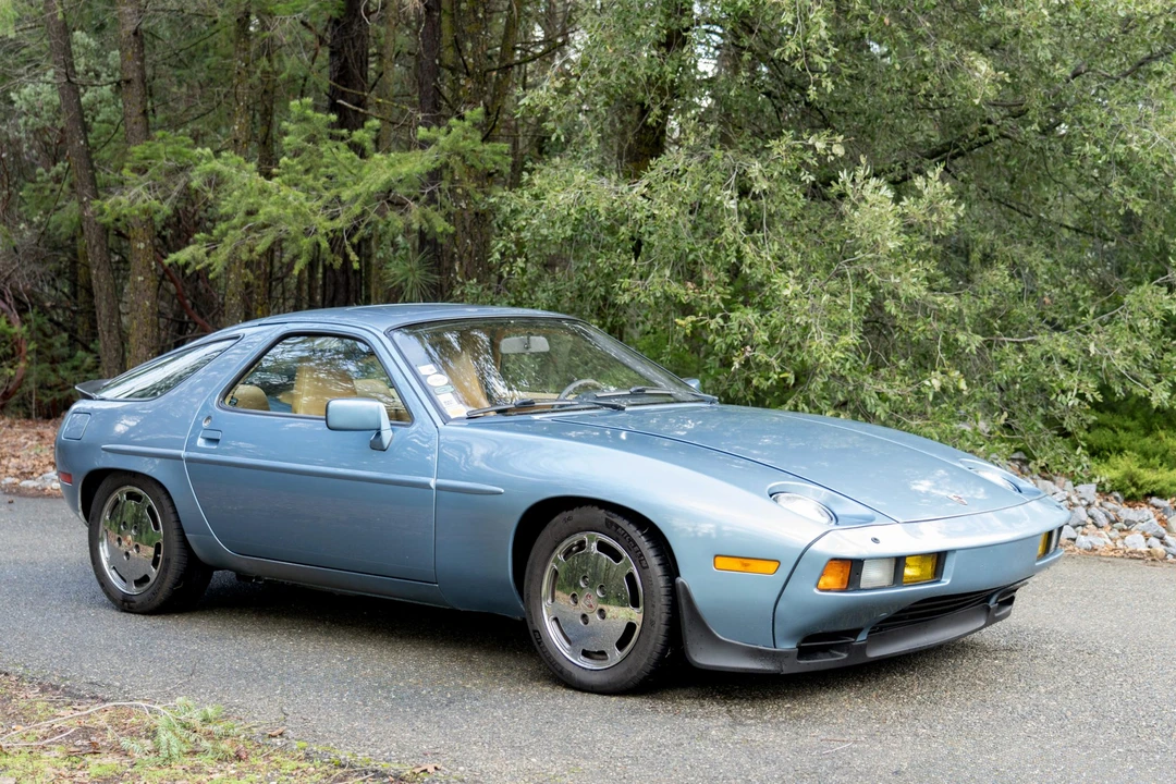 1986 Porsche 928 S - Image 16 of 31