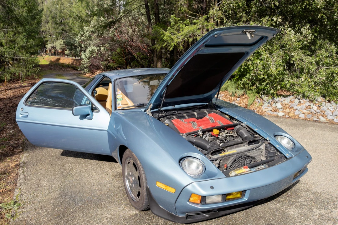 1986 Porsche 928 S - Image 30 of 31