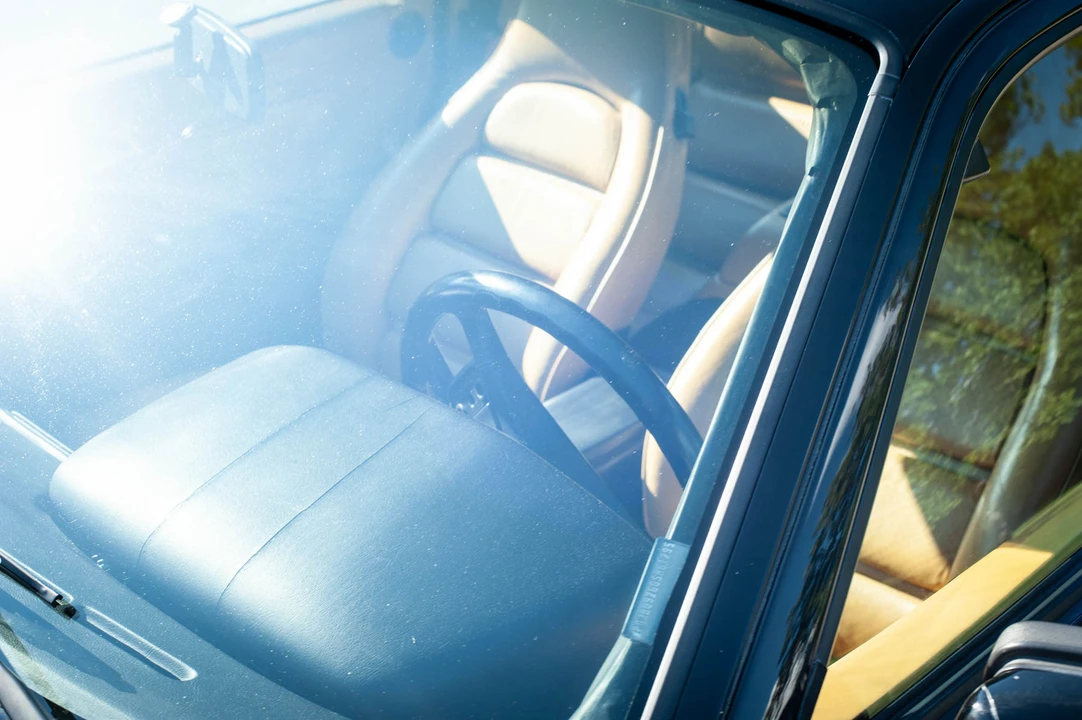 1986 Porsche 928 S - Image 17 of 31
