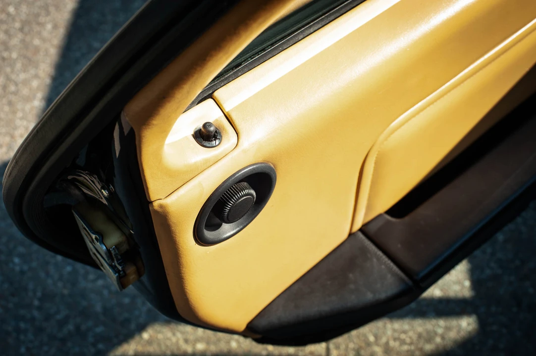 1986 Porsche 928 S - Image 30 of 31