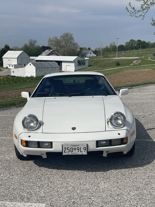 1986 Porsche 928 S - Image 2 of 31