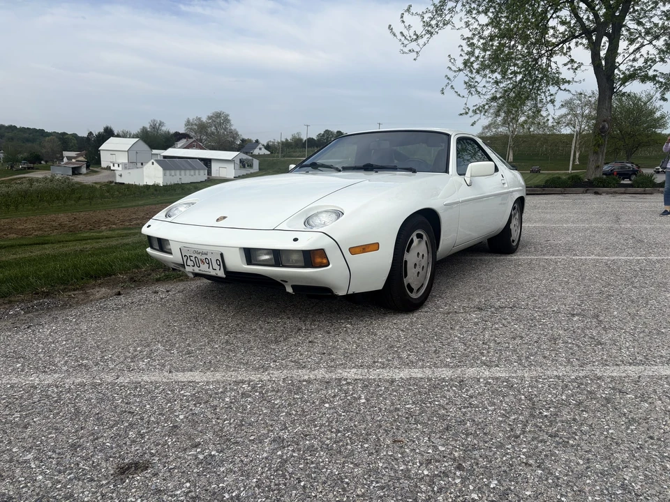 1986 Porsche 928 S - Image 6 of 31