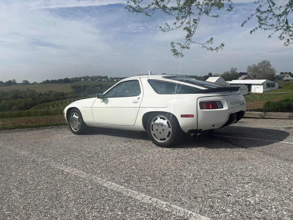 1986 Porsche 928 S - Image 19 of 31