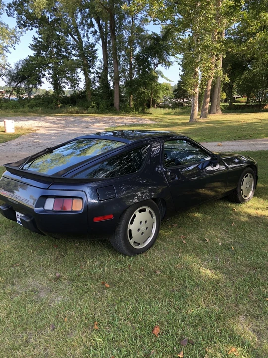 1986 Porsche 928 S - Image 18 of 31