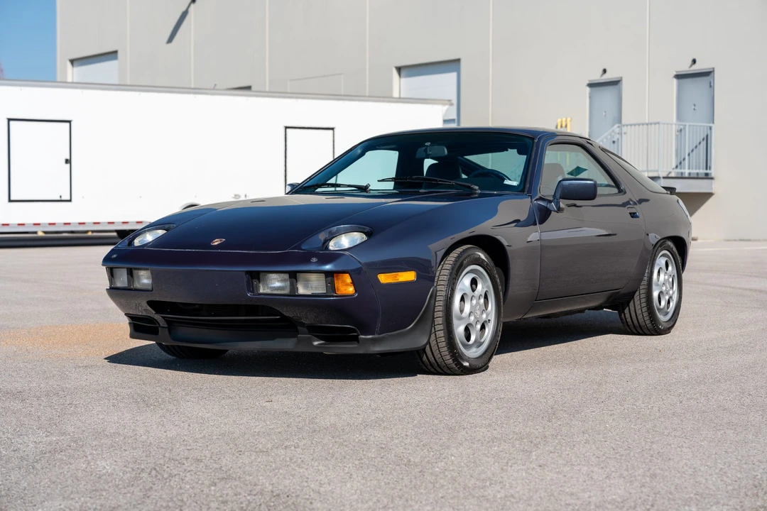 1986 Porsche 928 S - Image 5 of 31