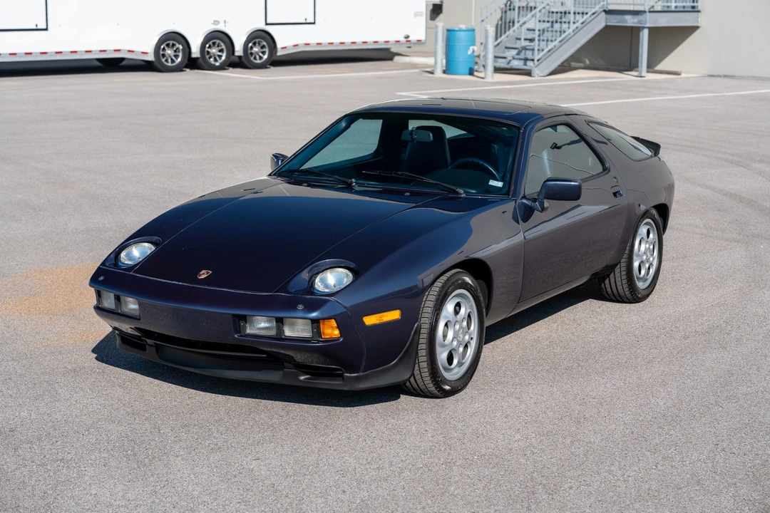 1986 Porsche 928 S - Image 3 of 31
