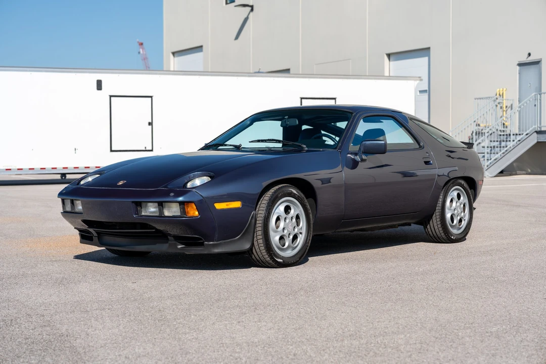 1986 Porsche 928 S - Image 6 of 31