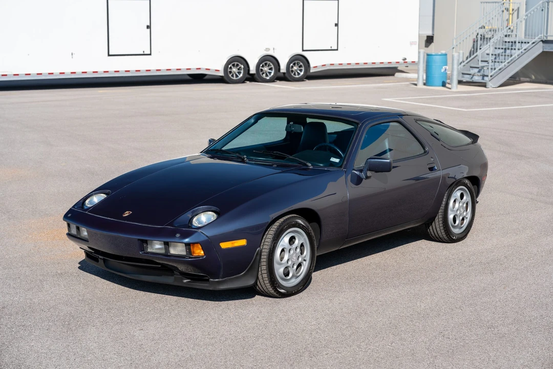 1986 Porsche 928 S - Image 2 of 31