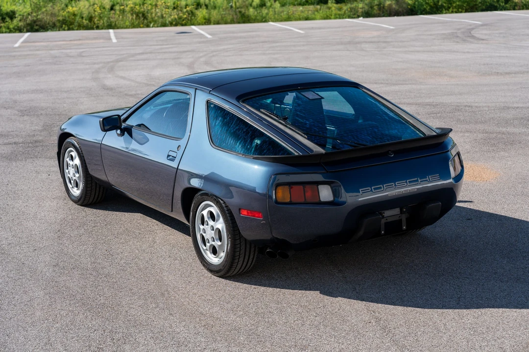 1986 Porsche 928 S - Image 10 of 31