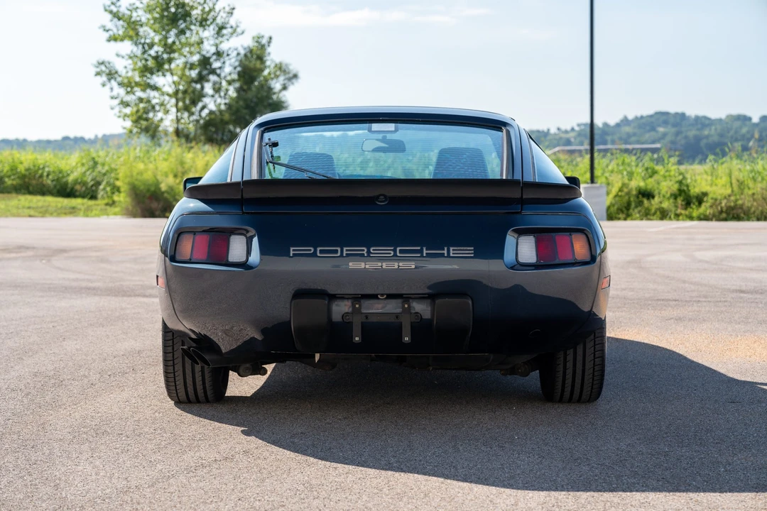 1986 Porsche 928 S - Image 12 of 31
