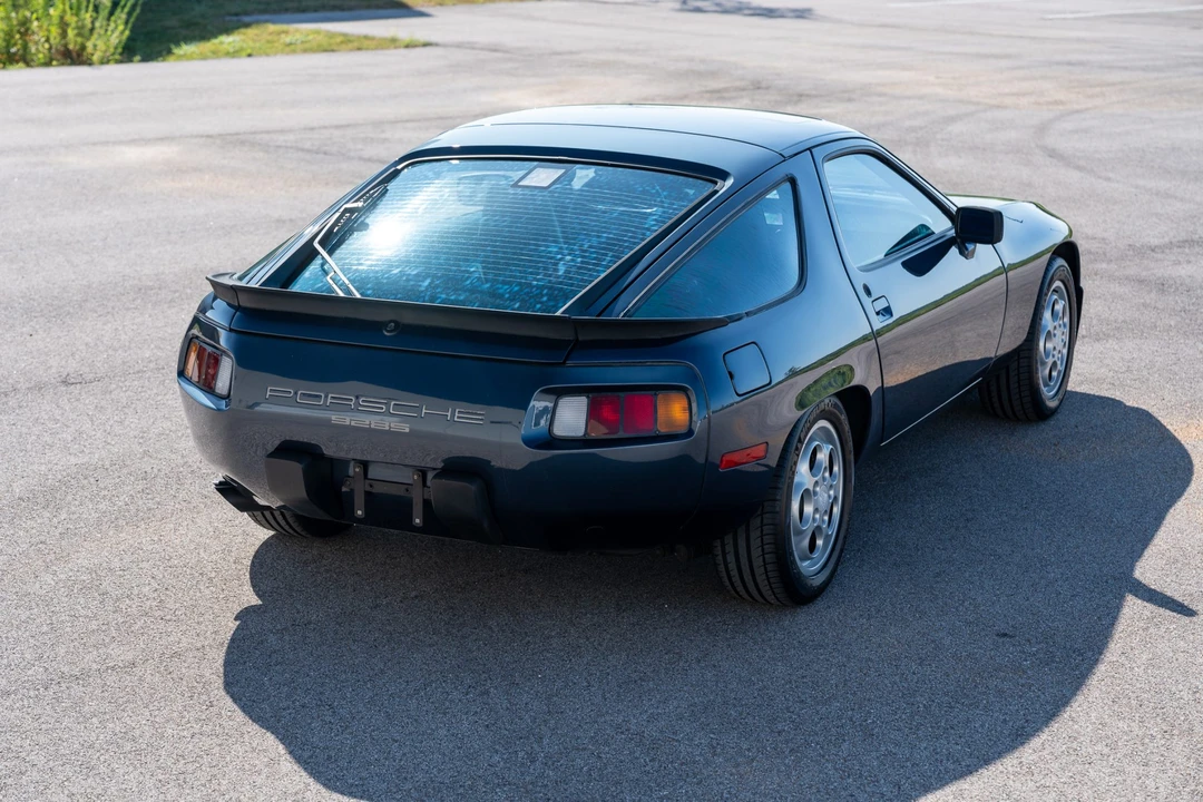 1986 Porsche 928 S - Image 15 of 31