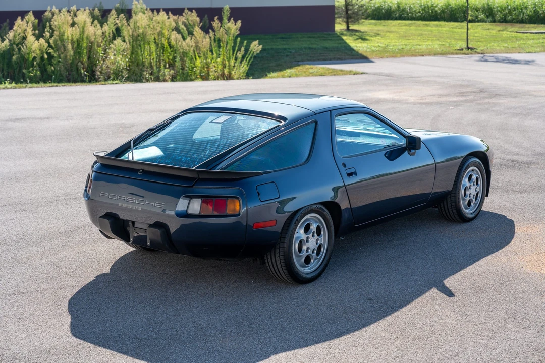 1986 Porsche 928 S - Image 18 of 31