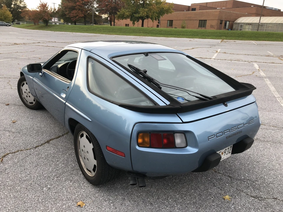 1986 Porsche 928 S - Image 17 of 31