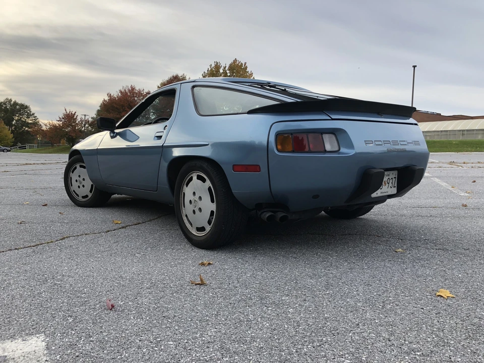 1986 Porsche 928 S - Image 15 of 31