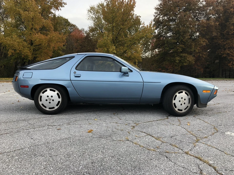 1986 Porsche 928 S - Image 13 of 31