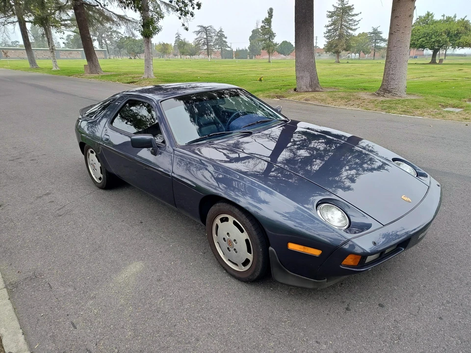 1986 Porsche 928 S - Image 15 of 31