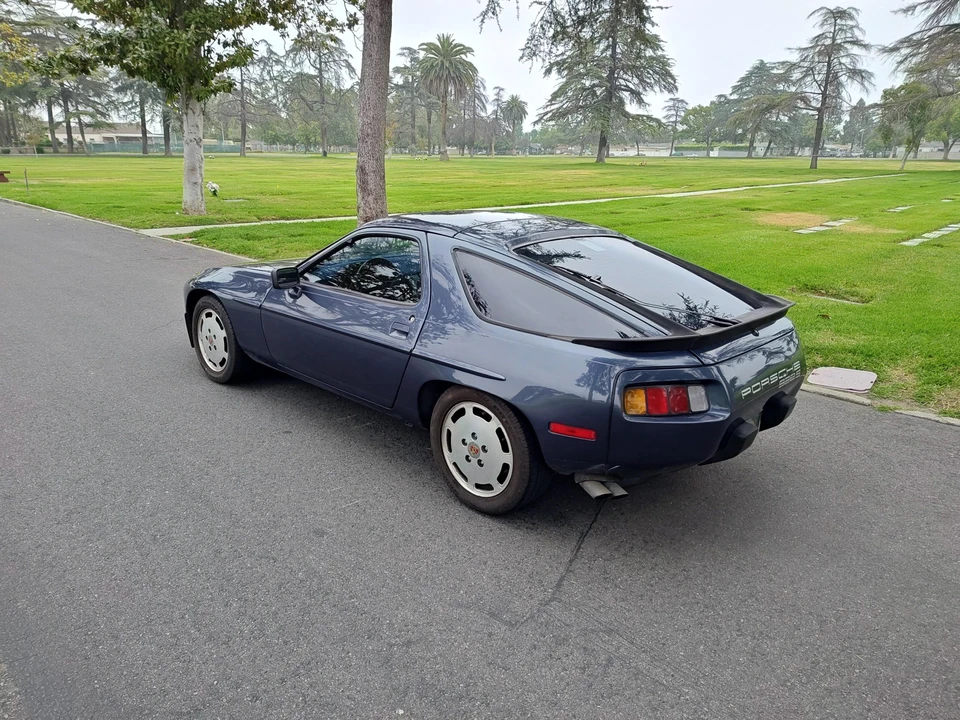 1986 Porsche 928 S - Image 6 of 31
