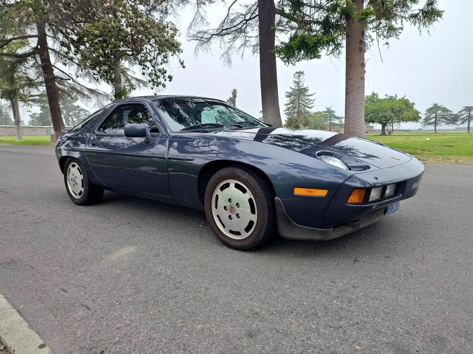 1986 Porsche 928 S - Image 14 of 31