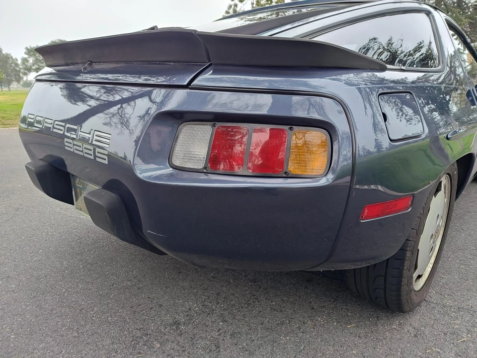 1986 Porsche 928 S - Image 23 of 31