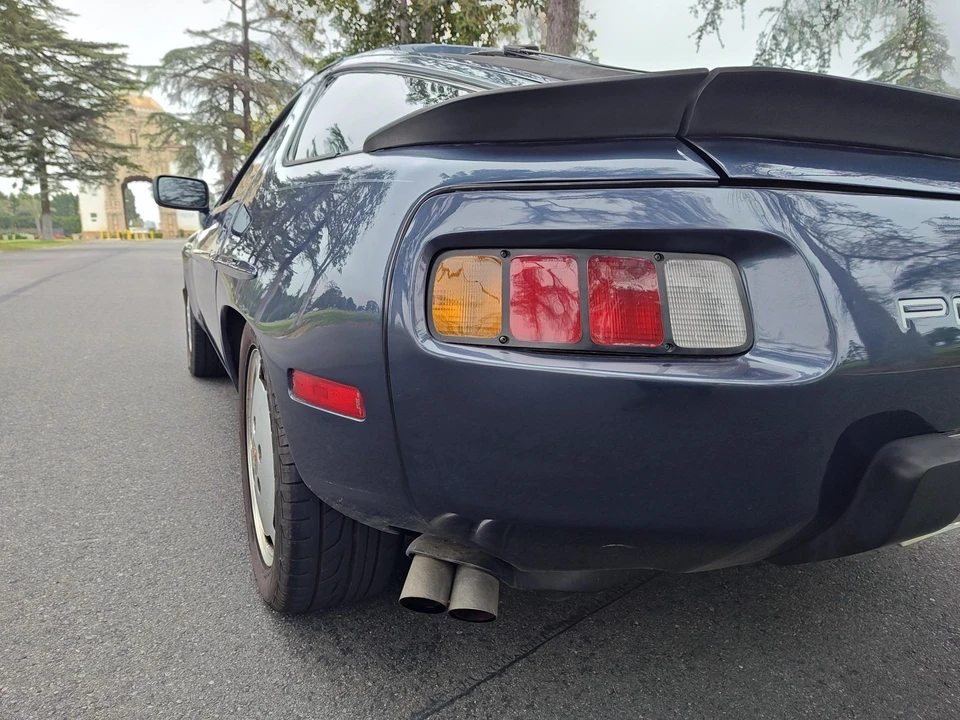 1986 Porsche 928 S - Image 22 of 31
