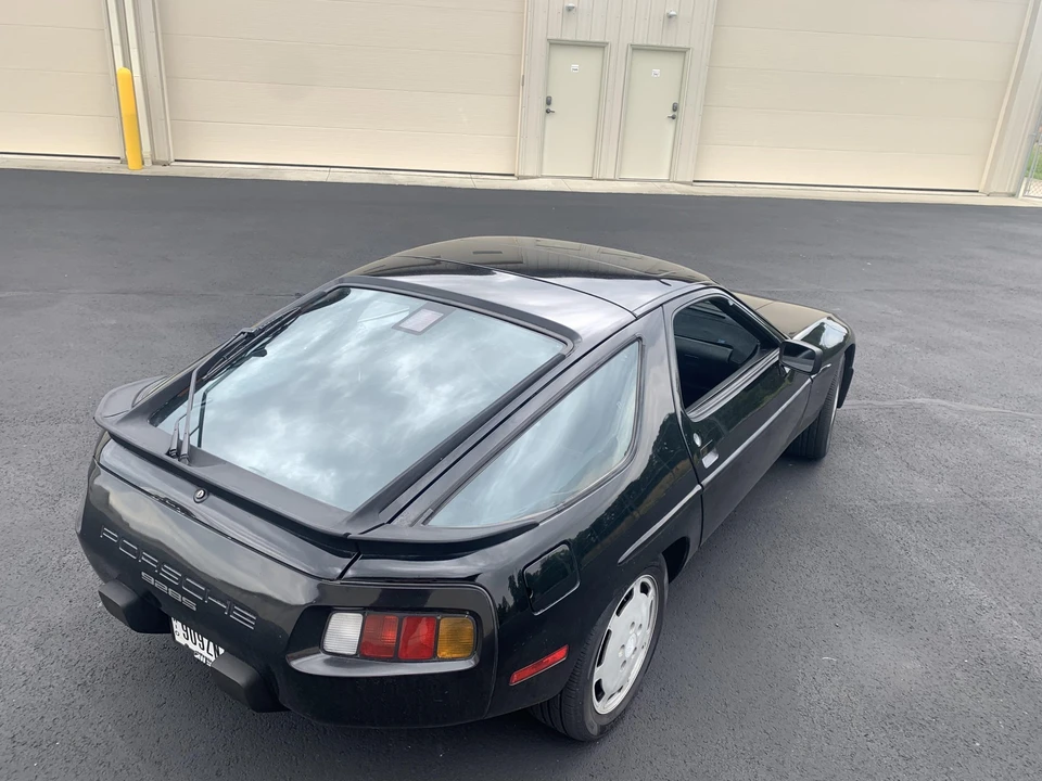 1986 Porsche 928 S - Image 17 of 31