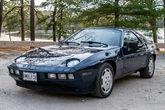 1986 Porsche 928 S - Image 2 of 31