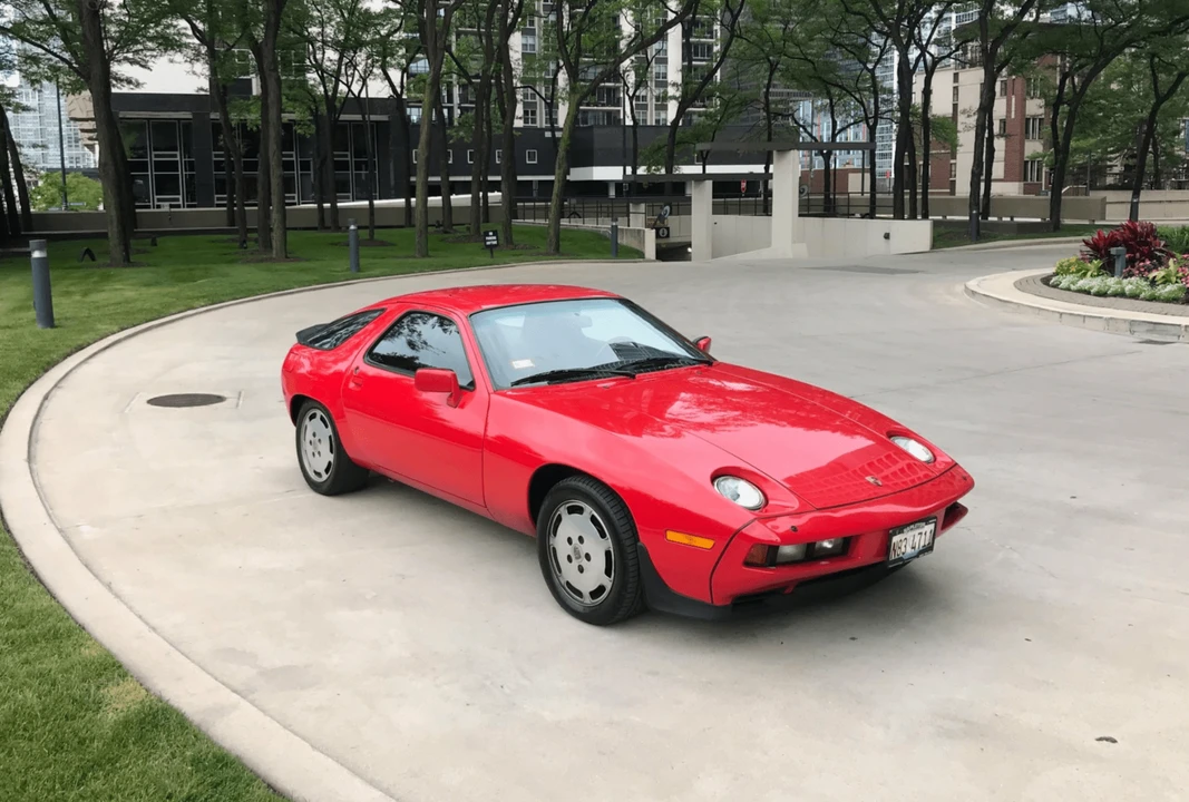 1986 Porsche 928 S - Image 3 of 31