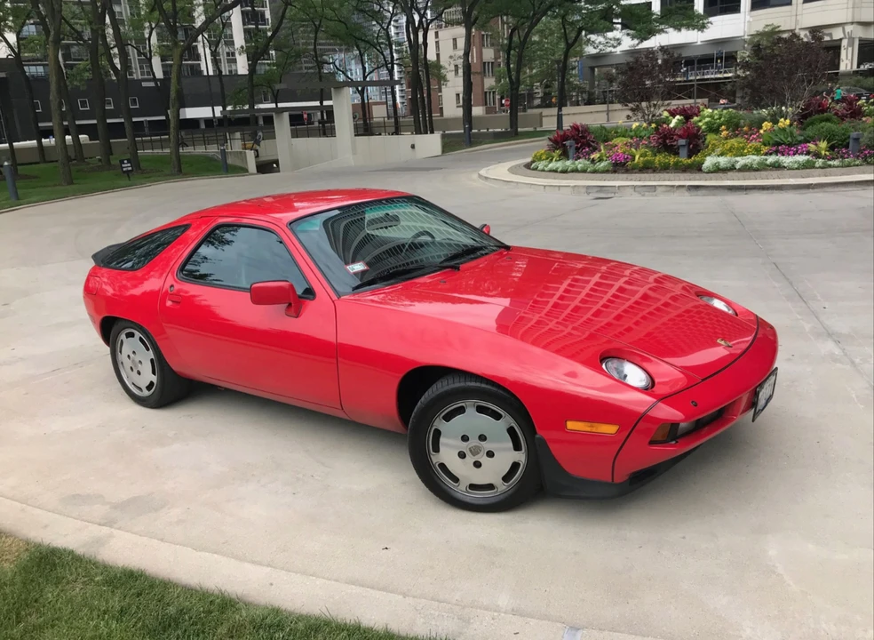 1986 Porsche 928 S - Image 2 of 31