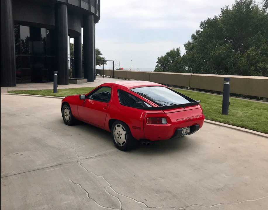 1986 Porsche 928 S - Image 15 of 31