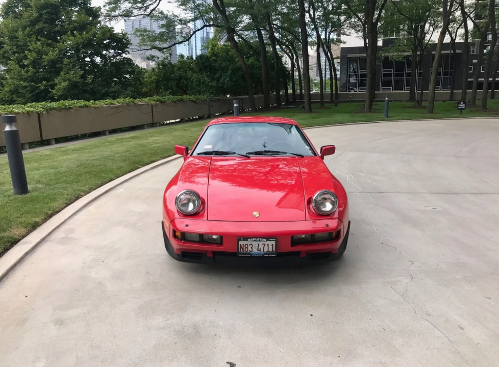 1986 Porsche 928 S - Image 13 of 31