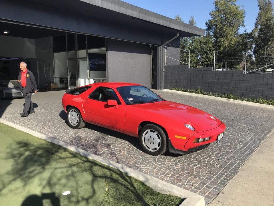 1986 Porsche 928 S - Image 25 of 31