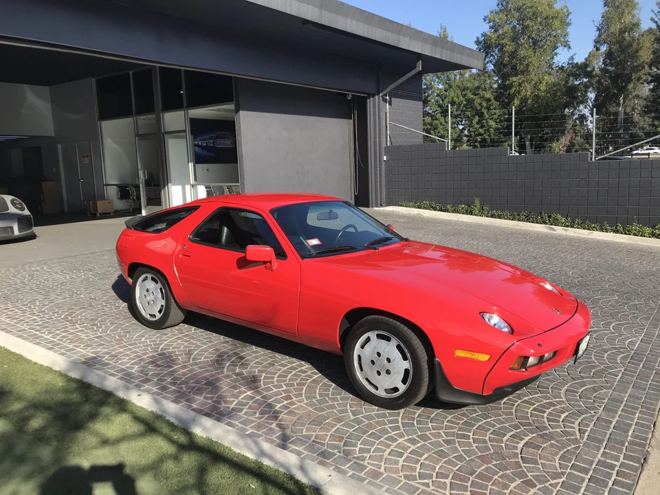 1986 Porsche 928 S - Image 26 of 31