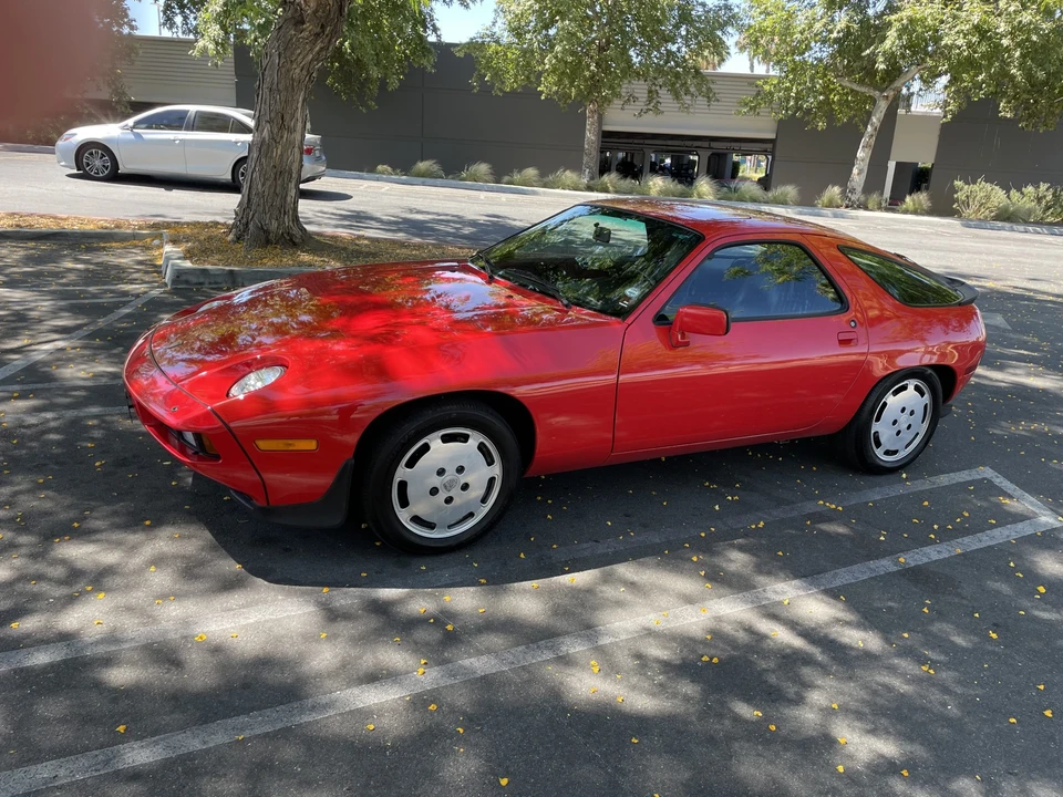 1986 Porsche 928 S - Image 6 of 31