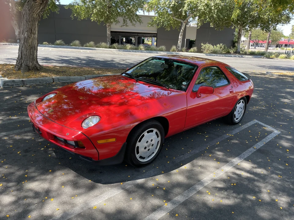 1986 Porsche 928 S - Image 5 of 31