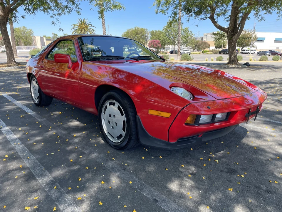 1986 Porsche 928 S - Image 18 of 31