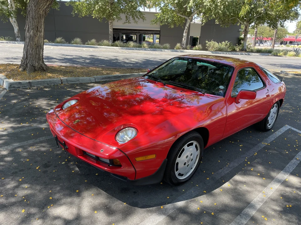 1986 Porsche 928 S - Image 3 of 31