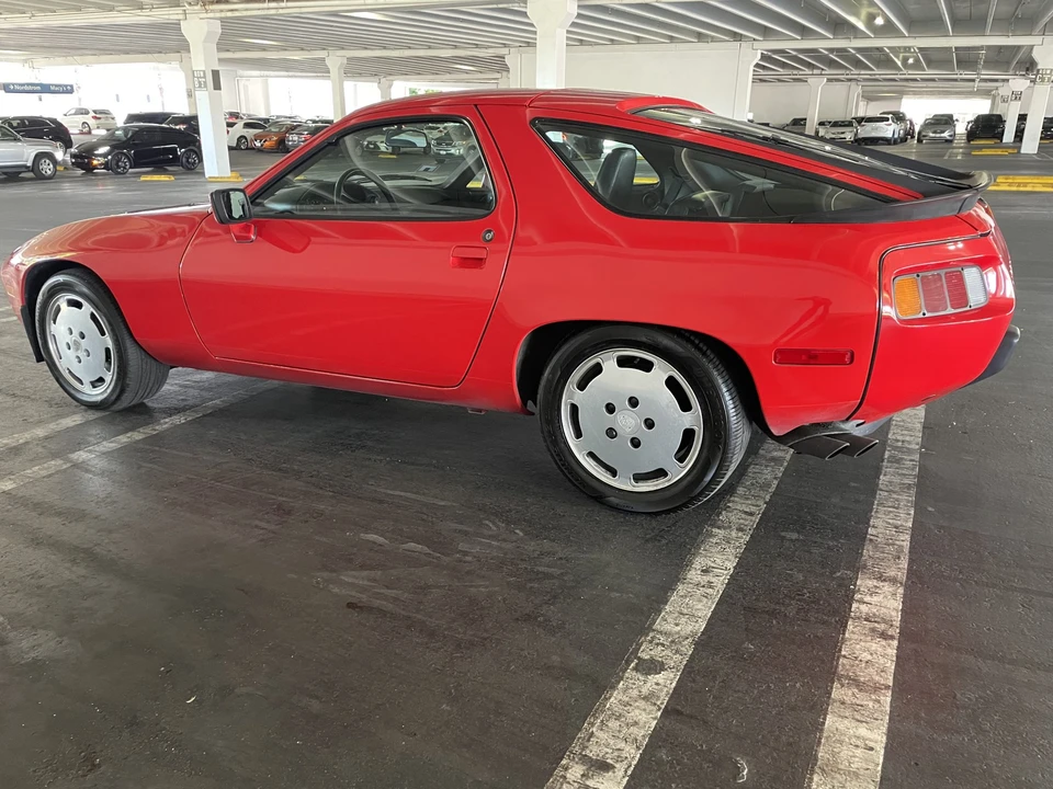 1986 Porsche 928 S - Image 30 of 31