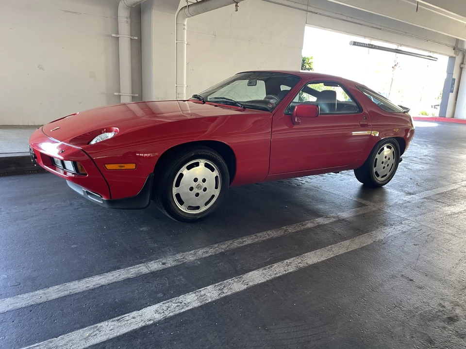 1986 Porsche 928 S - Image 28 of 31