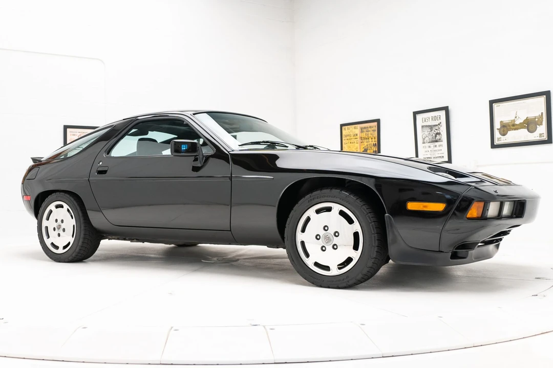 1986 Porsche 928 S - Image 10 of 31